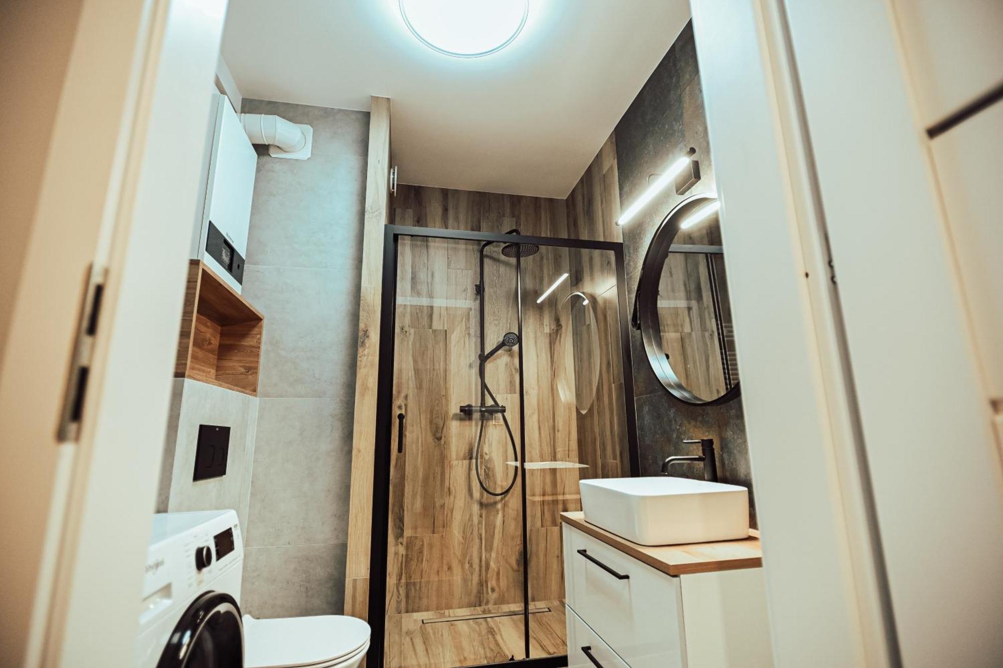 Loft Luxury Apartment & Parking 레스노 외부 사진